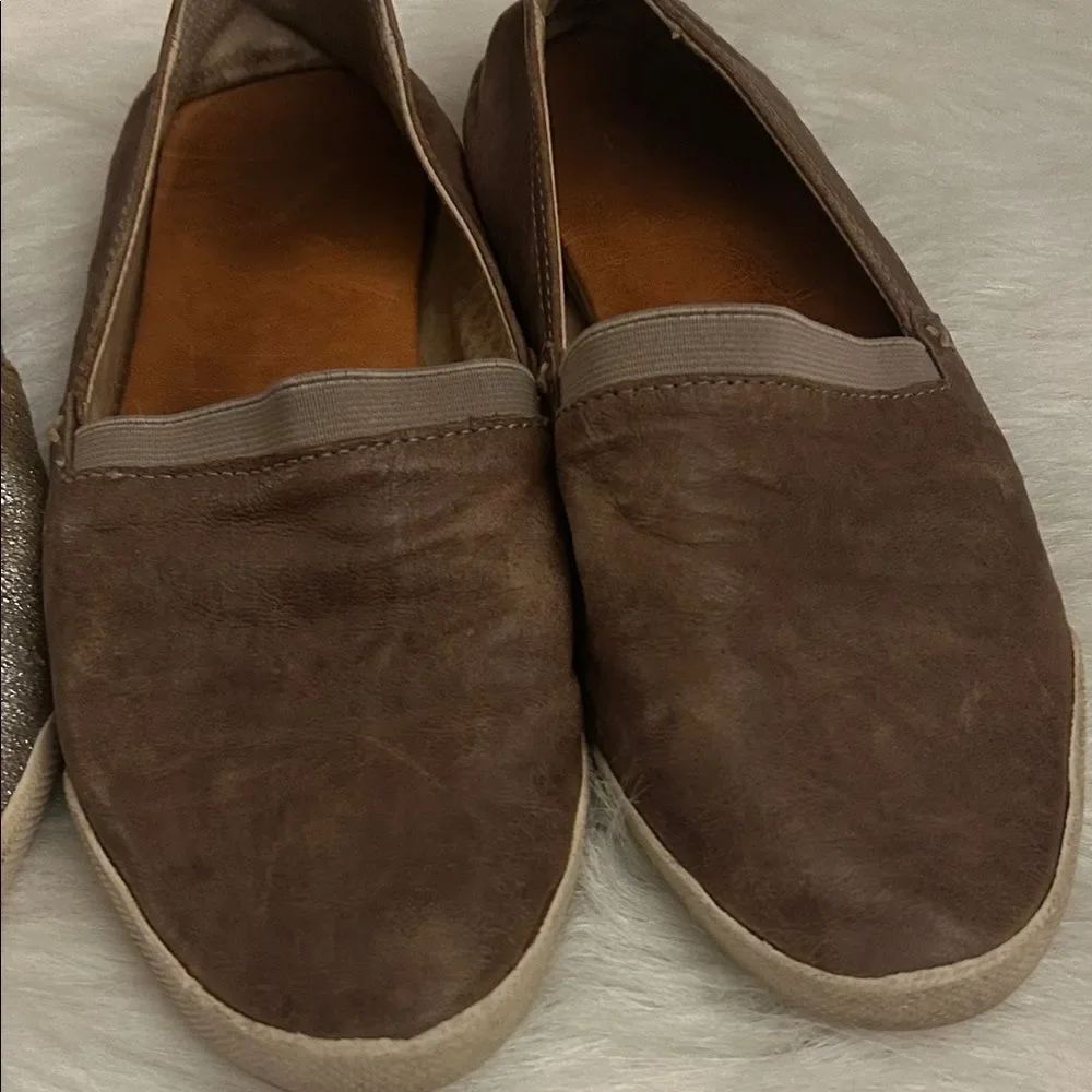 Frye Melanie slide on flats size 9